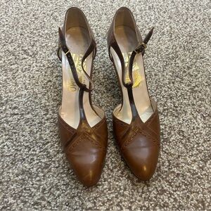 Salvatore Ferragamo Heels Strappy Women’s Size 7.5 Vintage Distressed Leather